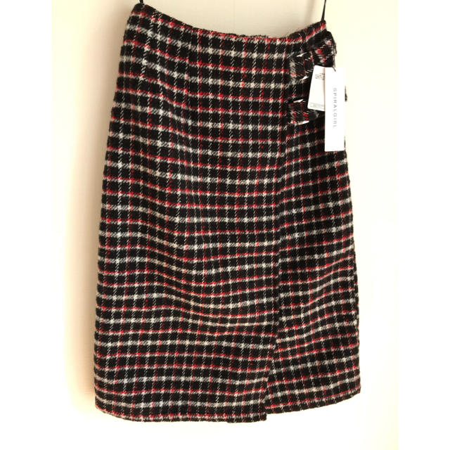 SPIRAL GIRL(スパイラルガール)の新品　未使用　スパイラルガール　タイトスカート レディースのスカート(ひざ丈スカート)の商品写真