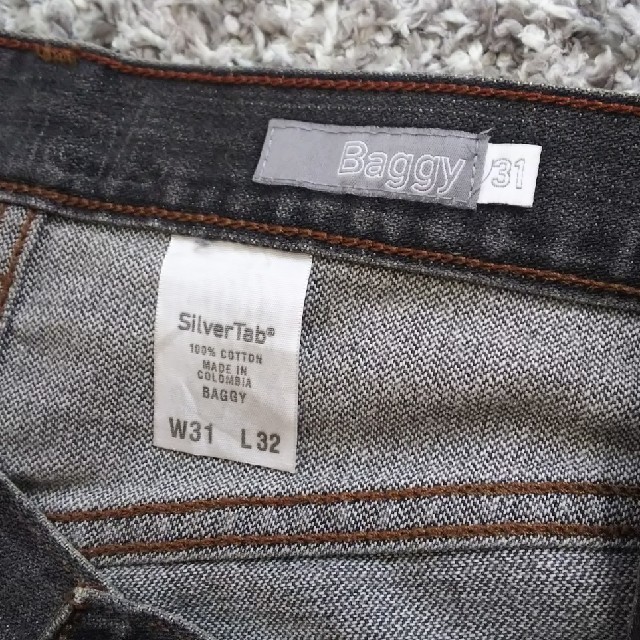 Levi's(リーバイス)のLevi's  SilverTab Baggy  31ｲﾝﾁ   メンズのパンツ(デニム/ジーンズ)の商品写真