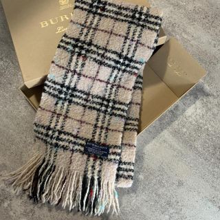 バーバリー(BURBERRY)の《美品》💛BURBERRY ロングマフラー💛(マフラー/ショール)