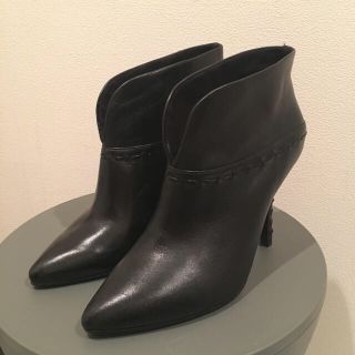 ナインウエスト(NINE WEST)のナインウエスト ブラック ショートブーツ (ブーツ)