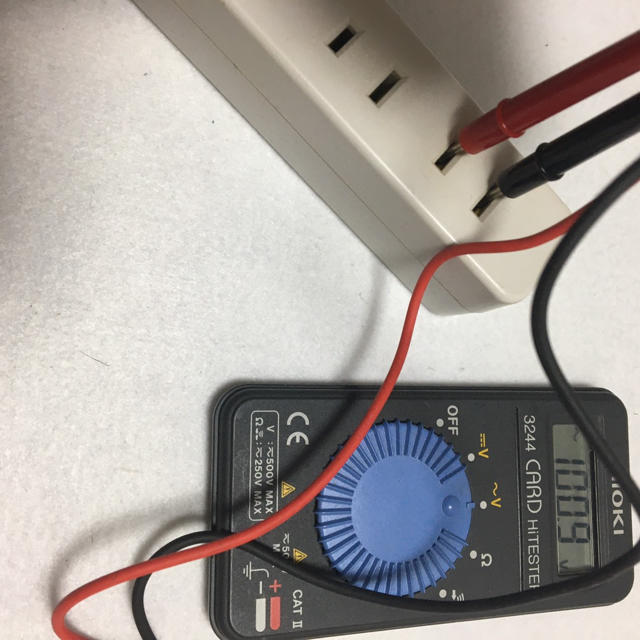 【中古品】日置  カードハイテスタ3244 自動車/バイクの自動車(メンテナンス用品)の商品写真