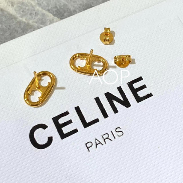 celine セリーヌマイヨン トリオンフ スタッズ ピアス