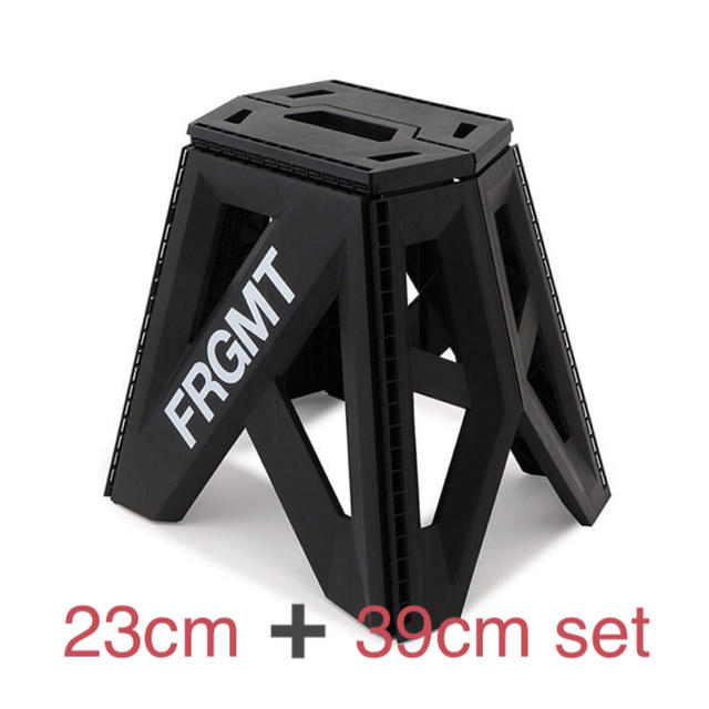 FRAGMENT(フラグメント)のセット Fragment 椅子 FRGMT FOLDABLE CHAIR インテリア/住まい/日用品の椅子/チェア(折り畳みイス)の商品写真