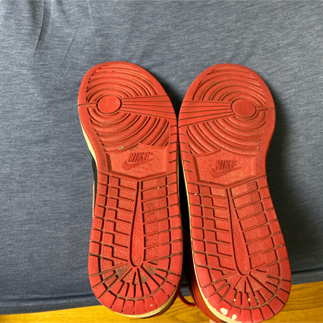 NIKE(ナイキ)のaj1 黒赤 メンズの靴/シューズ(スニーカー)の商品写真