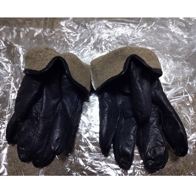 COMME CA MEN(コムサメン)のコムサメン　羊革　レザー　メンズ　手袋　グローブ　イタリー製　コムサデモード メンズのファッション小物(手袋)の商品写真
