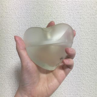 ニナリッチ(NINA RICCI)の【廃番品】〈in heart honey white〉オードパフューム 40ml(香水(女性用))