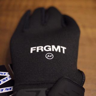 フラグメント(FRAGMENT)の専用POP GLOVES FRGMT Ashram Stline SizeL (手袋)