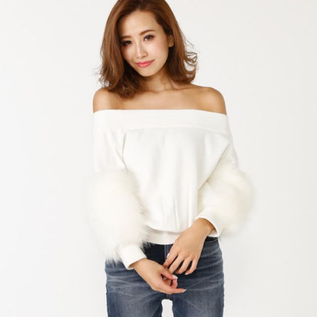 rienda(リエンダ)のrienda💄Faux  Fur SLV Knit TOP ニット オフショル レディースのトップス(ニット/セーター)の商品写真