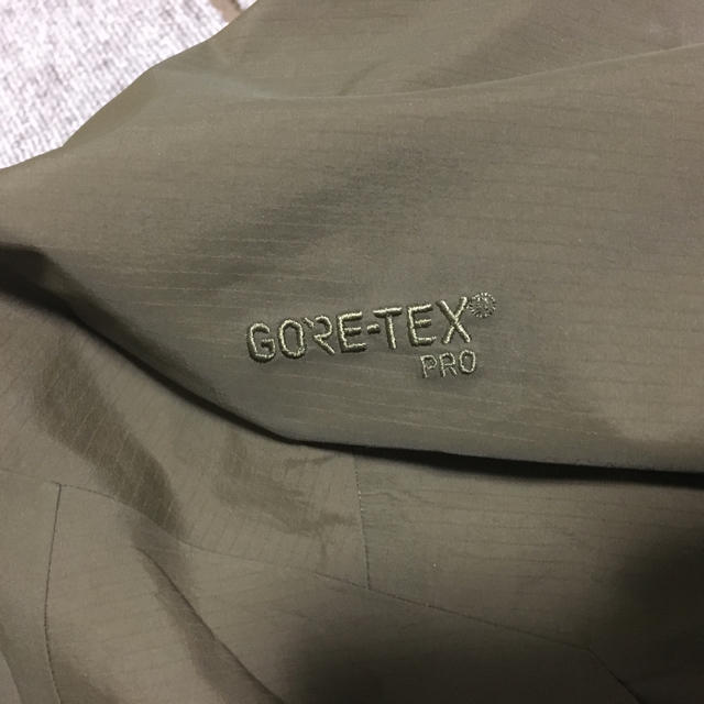 ARC'TERYX   廃盤カラー 定価 アークテリクス GORE TEX BETA ARの