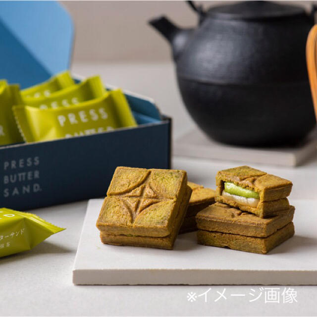 beik(ベイク)のプレスバターサンド 京都限定 宇治抹茶 1箱5個入 食品/飲料/酒の食品(菓子/デザート)の商品写真