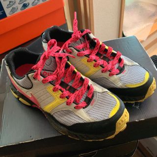 ナイキ(NIKE)の美中古 Nike w’s acg 23cm トレキングシューズ スニーカー(スニーカー)