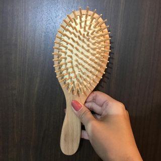 ムジルシリョウヒン(MUJI (無印良品))の無印良品 木柄 頭皮ケアブラシ(ヘアブラシ/クシ)