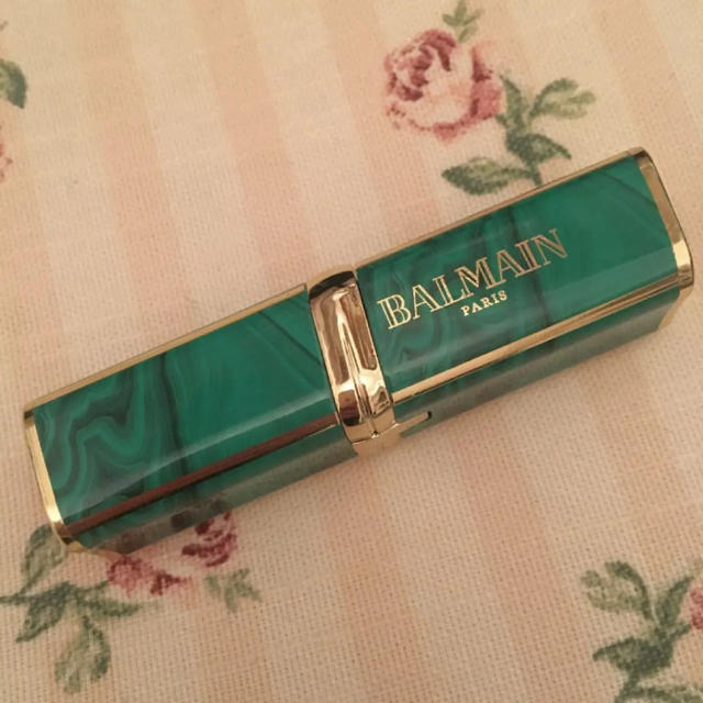 L'Oreal Paris(ロレアルパリ)のロレアルパリ  BALMAIN コラボリップ b469 コスメ/美容のベースメイク/化粧品(口紅)の商品写真