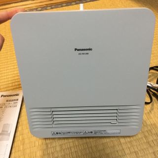 パナソニック(Panasonic)のセラミックファンヒーターPanasonic DS-FN1200-W (ファンヒーター)