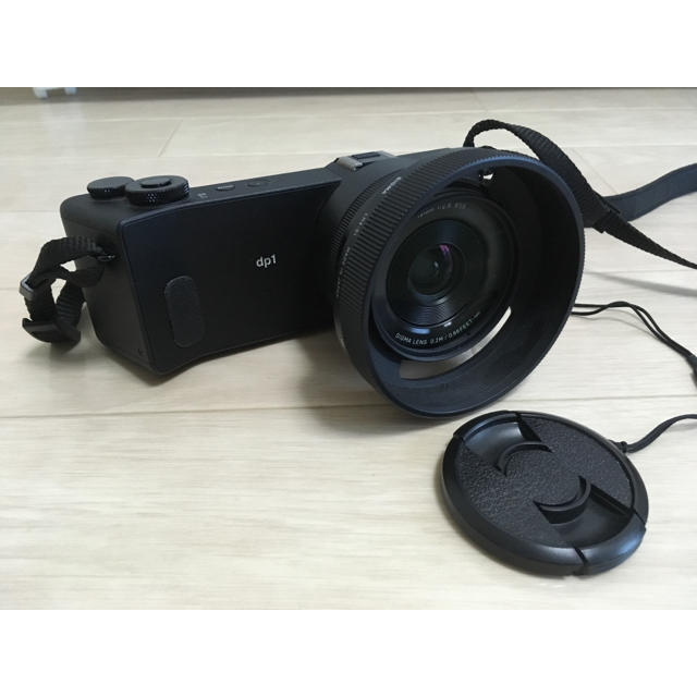 SIGMA(シグマ)のSIGMA dp1 Quattro  スマホ/家電/カメラのカメラ(デジタル一眼)の商品写真