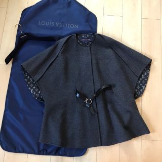 ルイヴィトン(LOUIS VUITTON)の♡様専用☆新品 今季 ルイヴィトン ベルテッドケープ(ポンチョ)