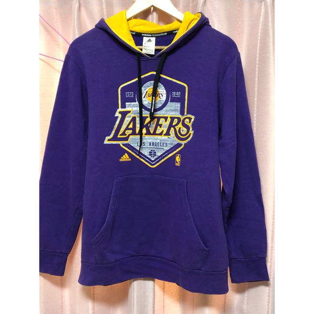 adidas × Lakers コラボ