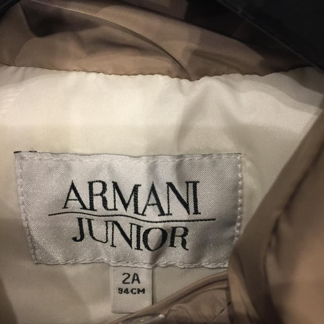 ARMANI JUNIOR(アルマーニ ジュニア)のアルマーニジュニア 2A ダウン キッズ/ベビー/マタニティのキッズ服女の子用(90cm~)(ジャケット/上着)の商品写真