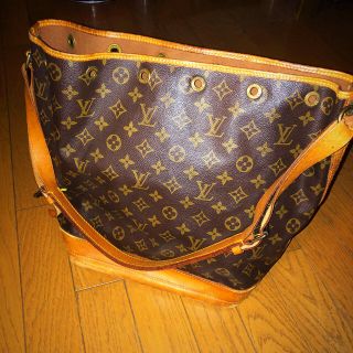 ルイヴィトン(LOUIS VUITTON)の【専用】ルイヴィトン トートバッグ(トートバッグ)