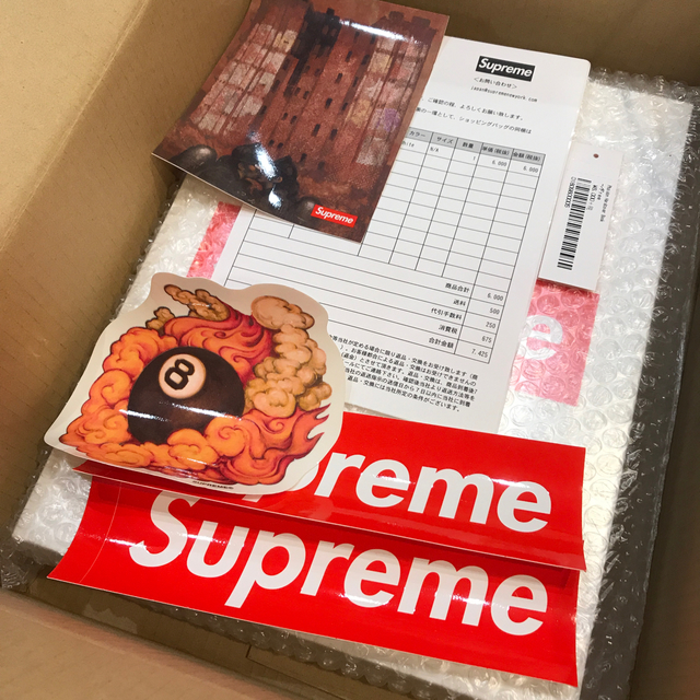 Supreme(シュプリーム)のsupreme vol2 book エンタメ/ホビーの雑誌(ファッション)の商品写真