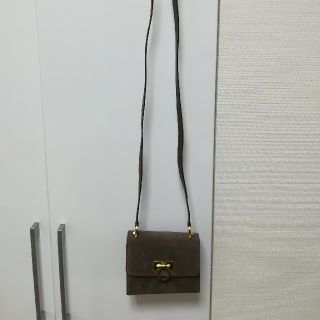 サルヴァトーレフェラガモ(Salvatore Ferragamo)のパーティバック(ショルダーバッグ)