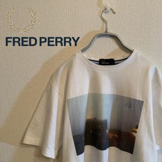 フレッドペリー(FRED PERRY)の希少　フレッドペリー　半袖　ワンポイント　古着　コラボ　ウツノミヤアカネ　S(Tシャツ/カットソー(半袖/袖なし))