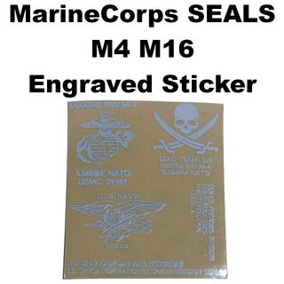 海兵隊 SEALS M4 M16 刻印 メタルステッカー ホワイト 1160r(カスタムパーツ)