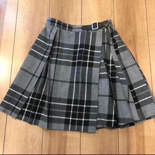 バーバリーブルーレーベル(BURBERRY BLUE LABEL)のブルーレーベルクレストブリッジチェックスカート(ひざ丈スカート)