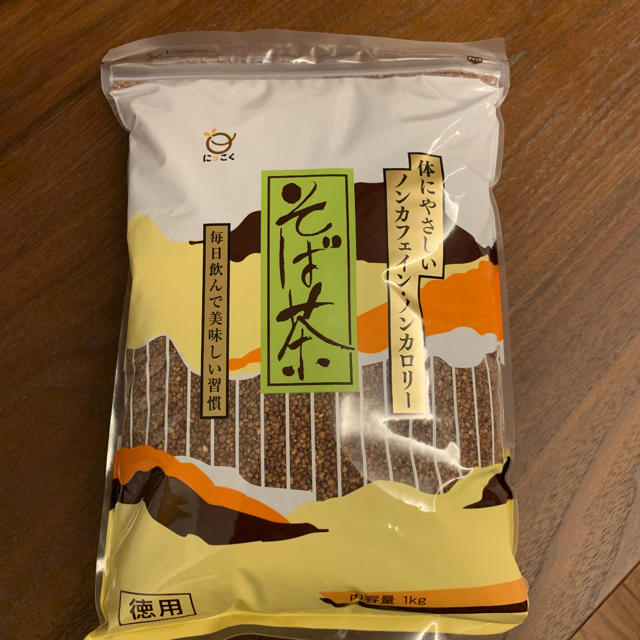 新品未開封　そば茶　1キロ 食品/飲料/酒の飲料(茶)の商品写真