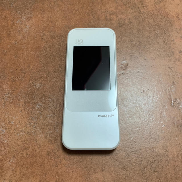 WiMAX 2+ モバイルルーター W04 スマホ/家電/カメラのスマートフォン/携帯電話(スマートフォン本体)の商品写真