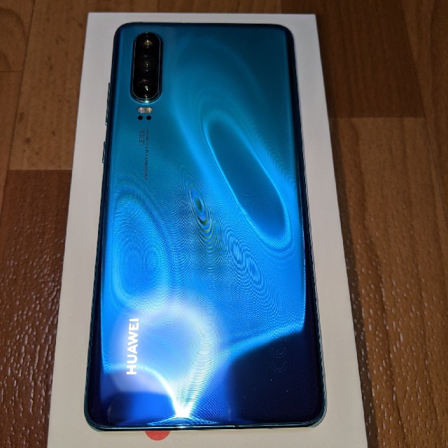 ☆新品同様☆HUAWEI P30 オーロラ 128GB SIMフリー スマホ/家電/カメラのスマートフォン/携帯電話(スマートフォン本体)の商品写真