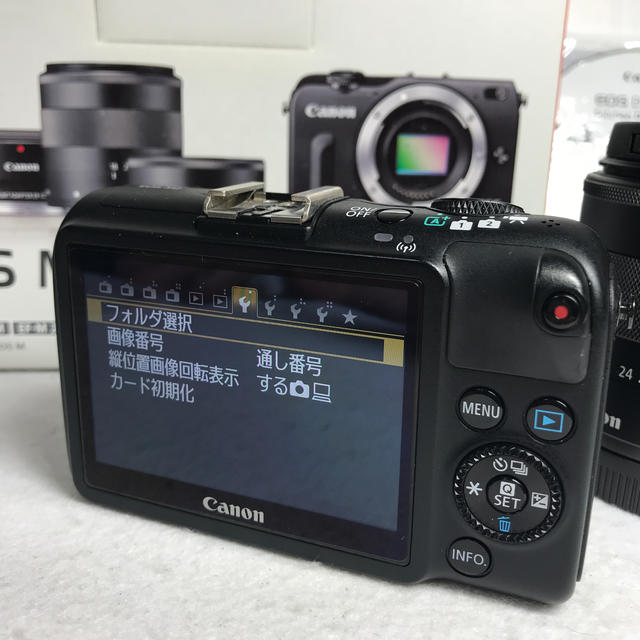 Canon eos m2 レンズキットカメラ
