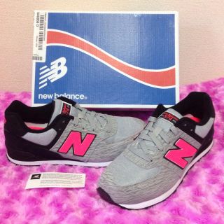 ニューバランス(New Balance)の激かわ new balance 574(スニーカー)