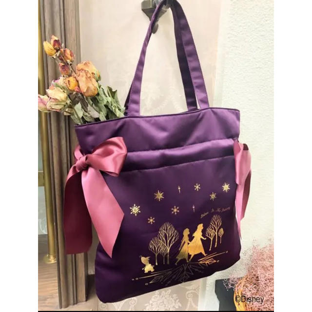 Maison de FLEUR(メゾンドフルール)の♡タグ付き新品 袋未開封 メゾンドフルール  アナ雪2 限定トート♡ レディースのバッグ(トートバッグ)の商品写真