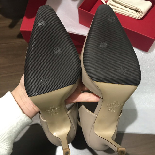 VALENTINO(ヴァレンティノ)のvalentino レディースの靴/シューズ(ハイヒール/パンプス)の商品写真