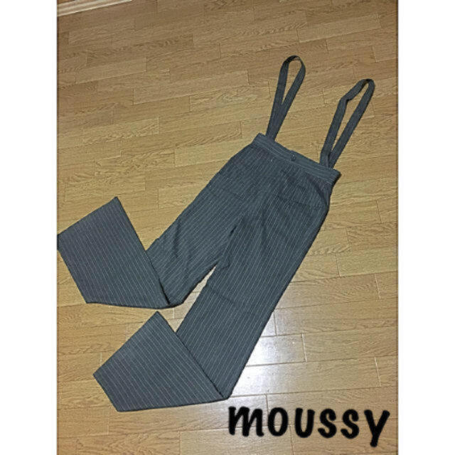 moussy(マウジー)の美品！moussyのハイウエストサロペット！ レディースのパンツ(サロペット/オーバーオール)の商品写真