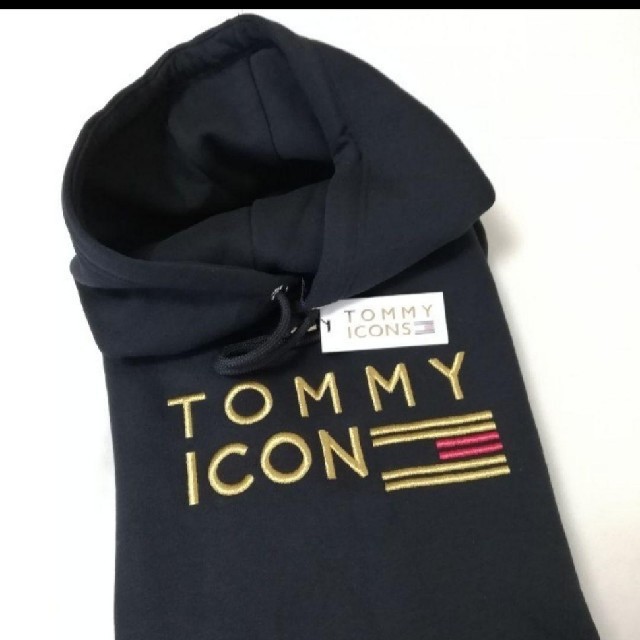 TOMMY HILFIGER(トミーヒルフィガー)の【1点のみ】新品未使用tommy Icons ロゴ入りスウェットワンピ レディースのトップス(トレーナー/スウェット)の商品写真