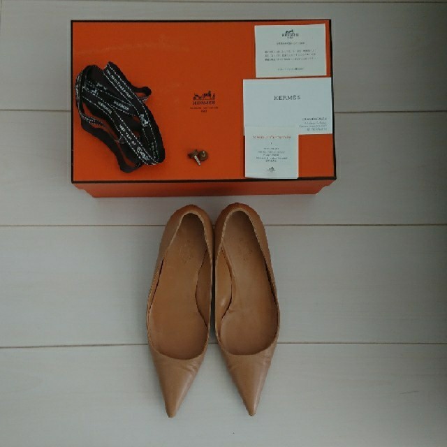Hermes(エルメス)のKate様専用♥️エルメスパンプス レディースの靴/シューズ(ハイヒール/パンプス)の商品写真