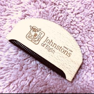 ジョンストンズ(Johnstons)の【新品】ジョンストンズ  de-pilling comb(ストール/パシュミナ)