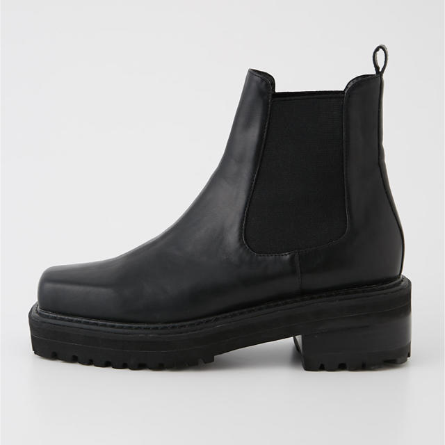 SLY  SQUARE TOE BOOTS