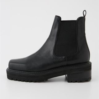 スライ(SLY)のSLY  SQUARE TOE BOOTS(ブーツ)