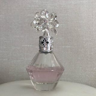 ジルスチュアート(JILLSTUART)のクリスタルブルーム オードパルファン　50ml(香水(女性用))