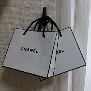 シャネル(CHANEL)のCHANEL☆シャネル☆ショッピングバック 紙袋☆小☆ 2点☆(ショップ袋)