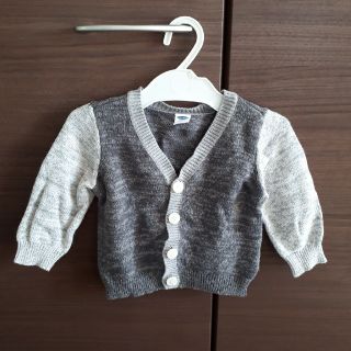 オールドネイビー(Old Navy)のOLD NAVY カーデ 6-12M(カーディガン/ボレロ)