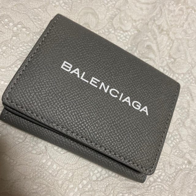 ファッション小物Balenciag ミニウォレット　グレー　グレージュ