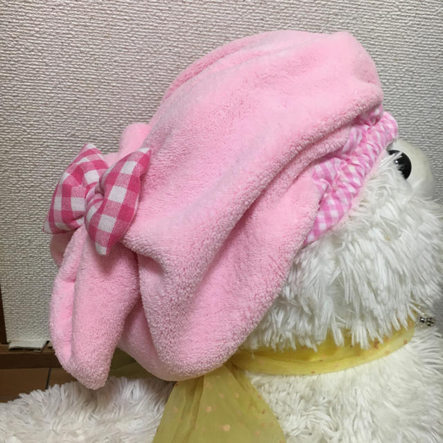 ふわふわネコ耳タオルキャップ  ピンク ハンドメイドのキッズ/ベビー(外出用品)の商品写真