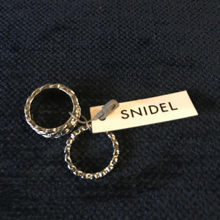 スナイデル(SNIDEL)のSNIDEL♡chili様♡シルバーカラーリング♡大小2個セット新品タグ付(リング(指輪))