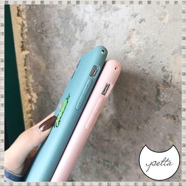 iPhone ケース カバー 恐竜 イラスト かわいい グリーン スマホ/家電/カメラのスマートフォン/携帯電話(スマートフォン本体)の商品写真