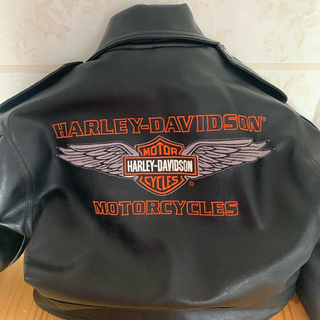 ハーレーダビッドソン(Harley Davidson)のジュニア用ハーレー革ジャン　サイズ６(ライダースジャケット)