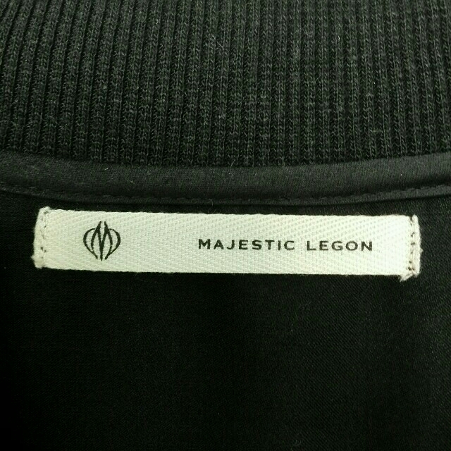 MAJESTIC LEGON(マジェスティックレゴン)のサテンブルゾン レディースのジャケット/アウター(ブルゾン)の商品写真